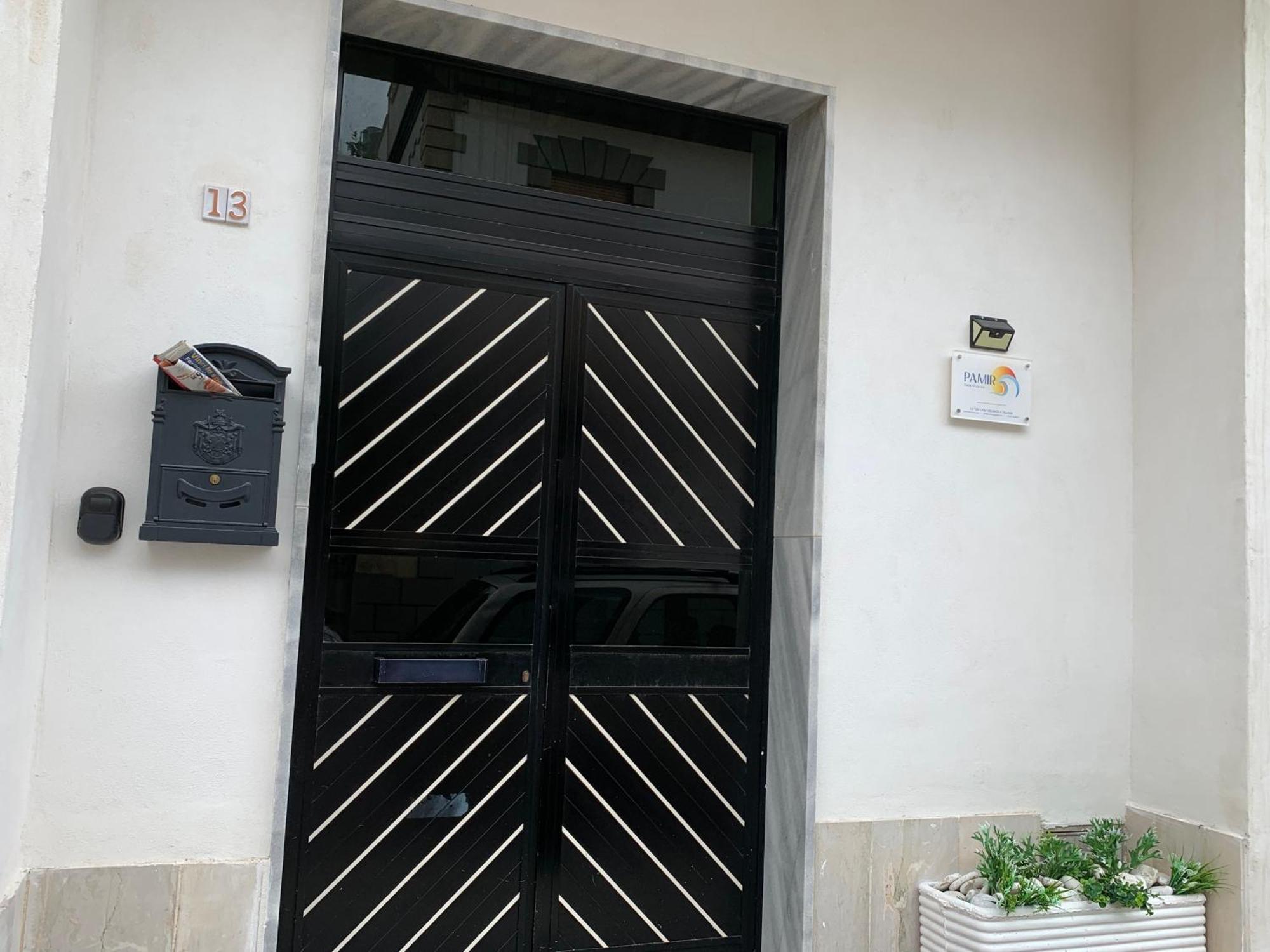Pamir Casa Vacanze Appartamento Trapani Exterior foto